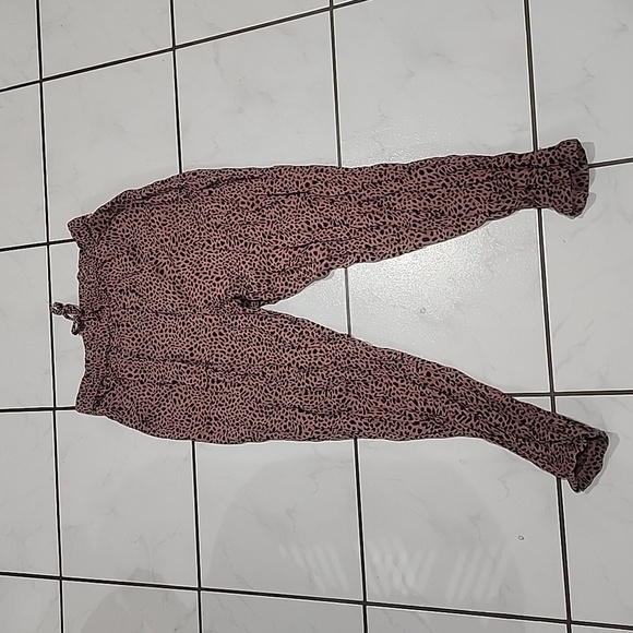 Pink Jogger - Picture 1 of 2